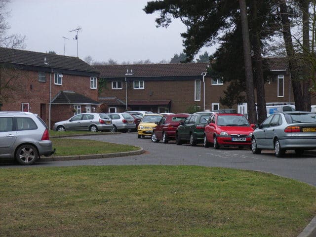 Crown wood taxi